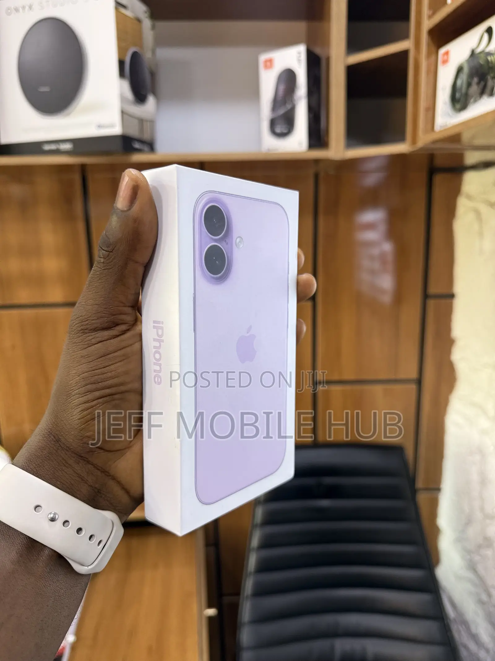 New Apple iPhone 17 256 GB Purple