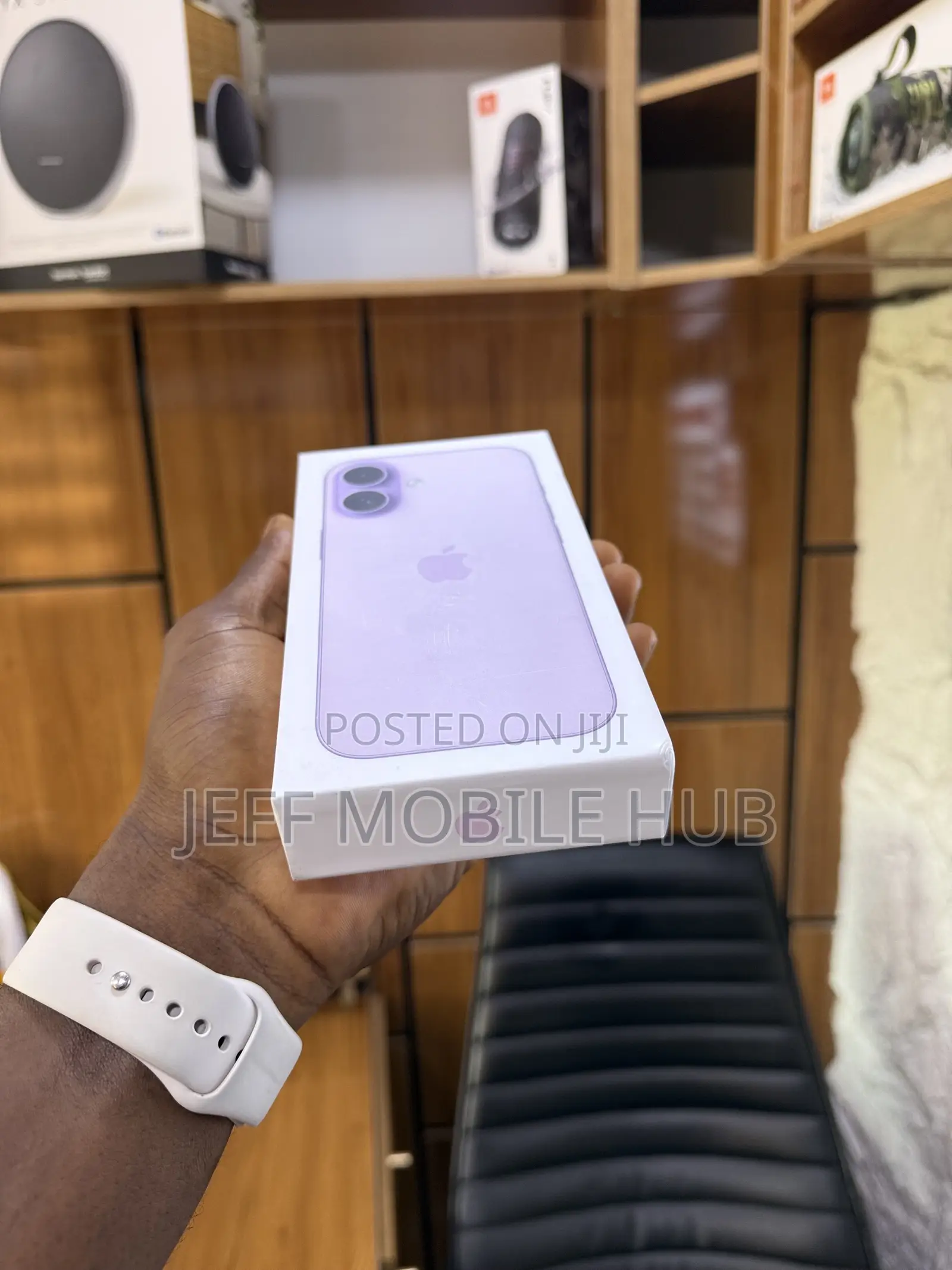 New Apple iPhone 17 256 GB Purple