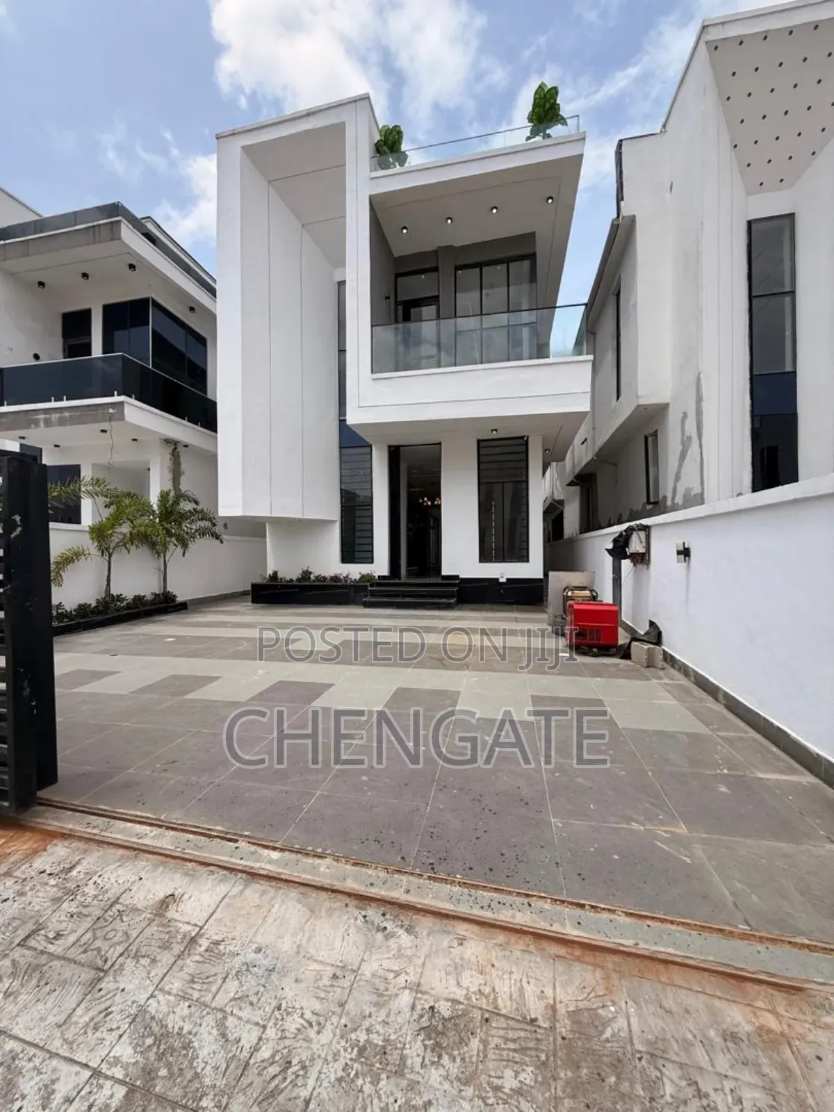 5bdrm Duplex in Ajah for sale