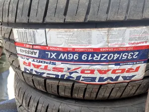 American Road Star  234/40/19