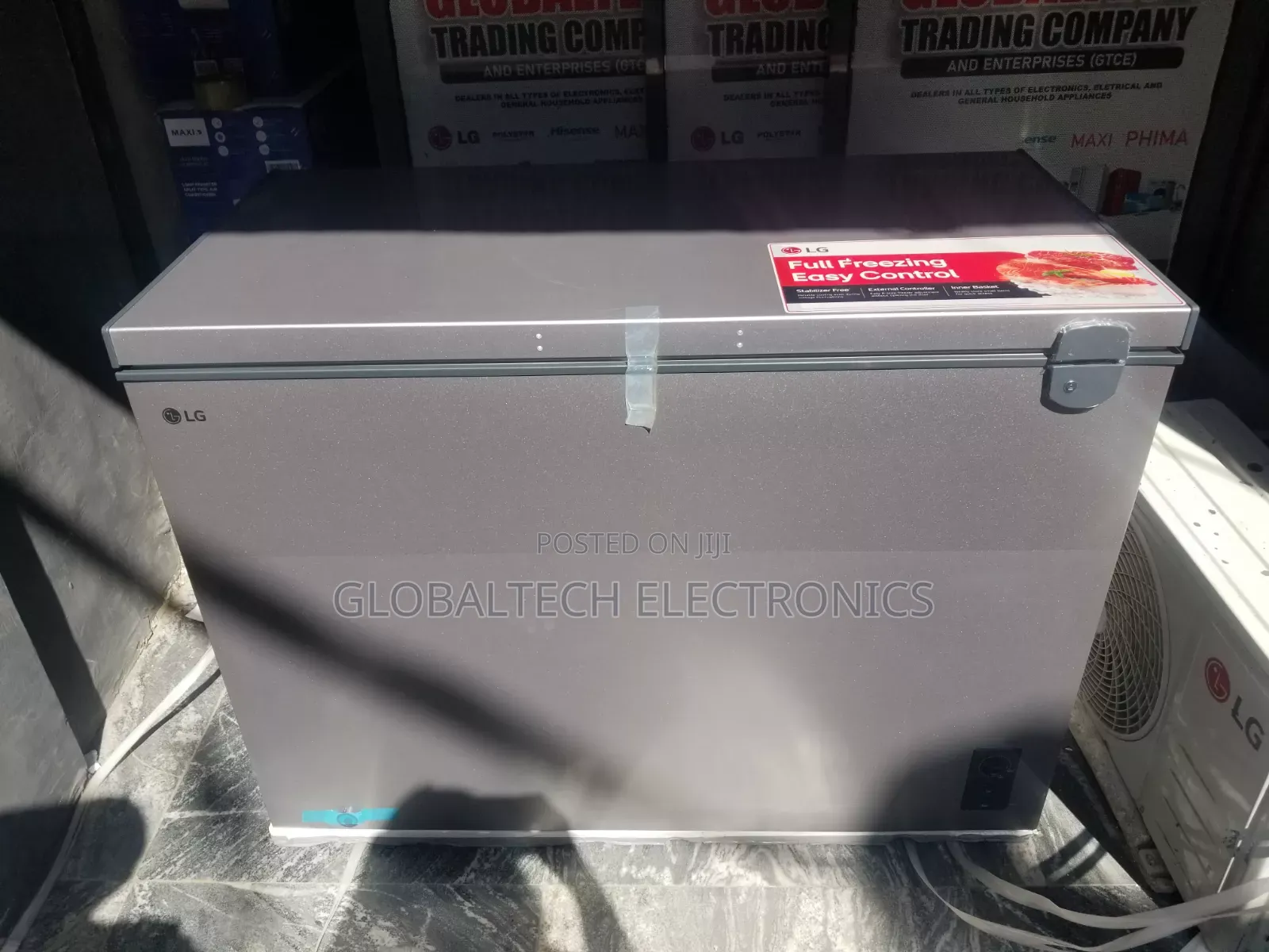 LG Chest Freezer 291l (Gcfb305bqcf)