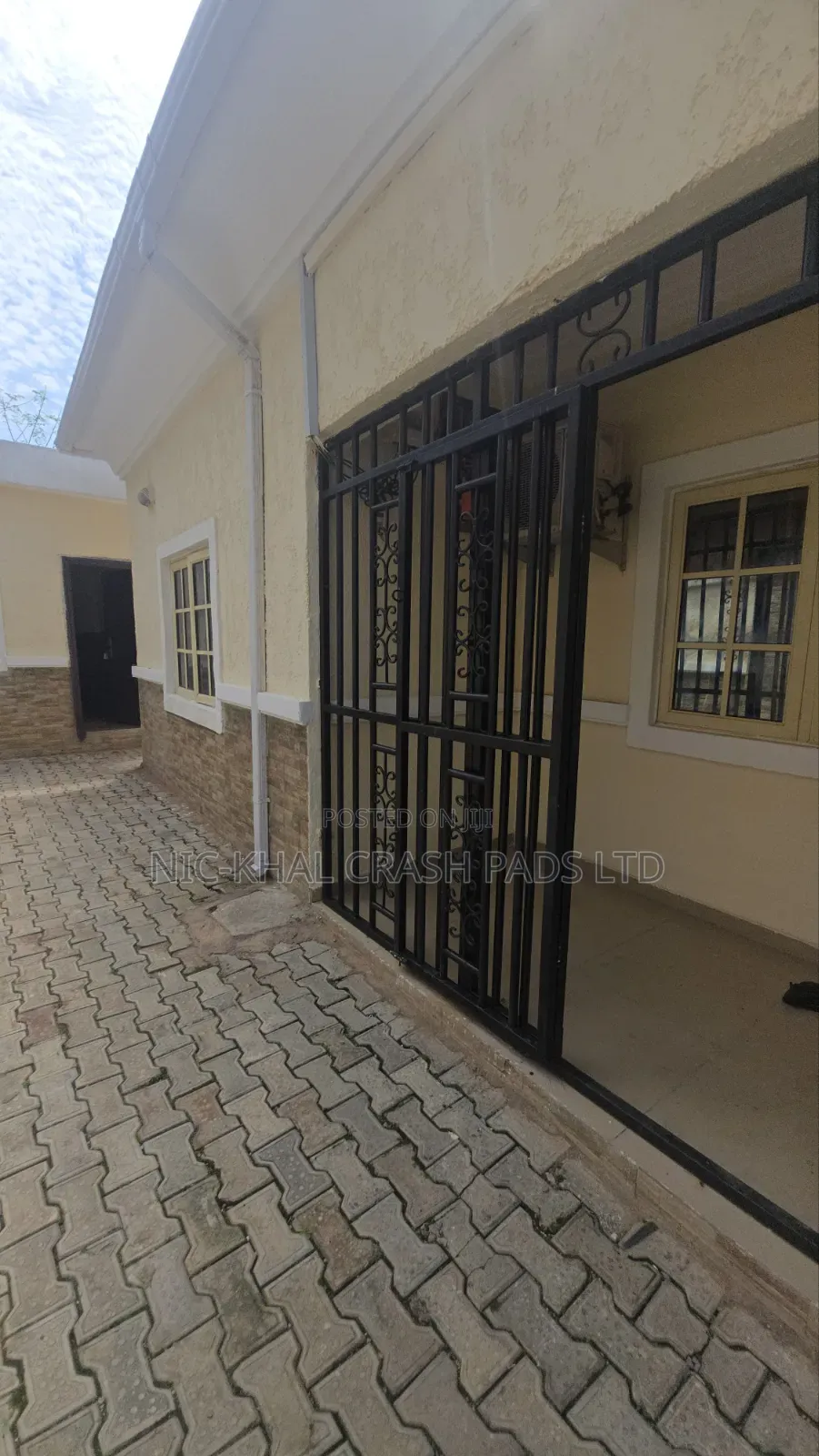 3bdrm Bungalow in Dawaki for rent