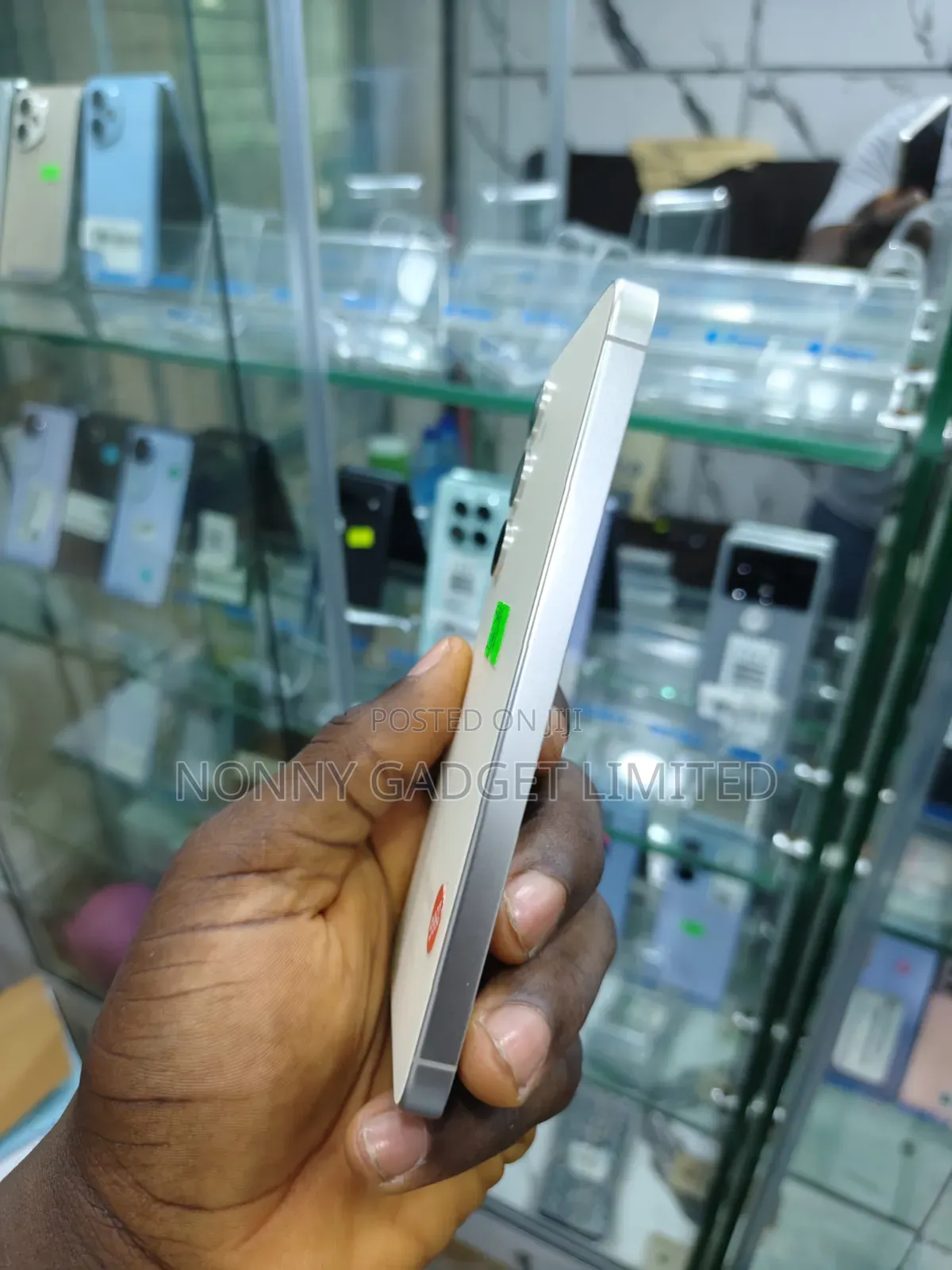 Samsung Galaxy S24 256 GB Gold