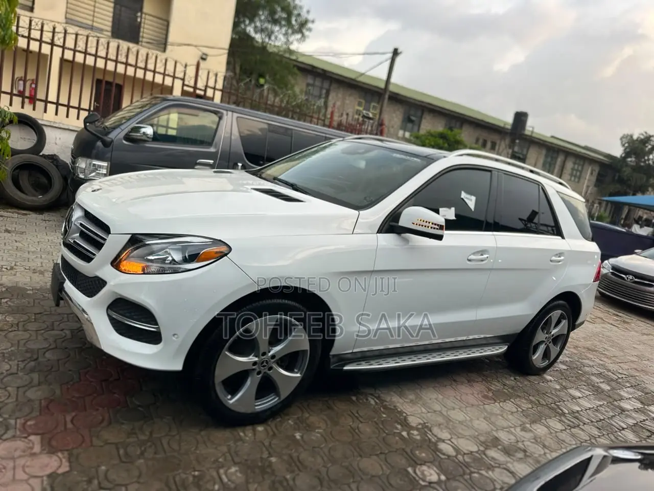 Mercedes-Benz GLE-Class 2019 White