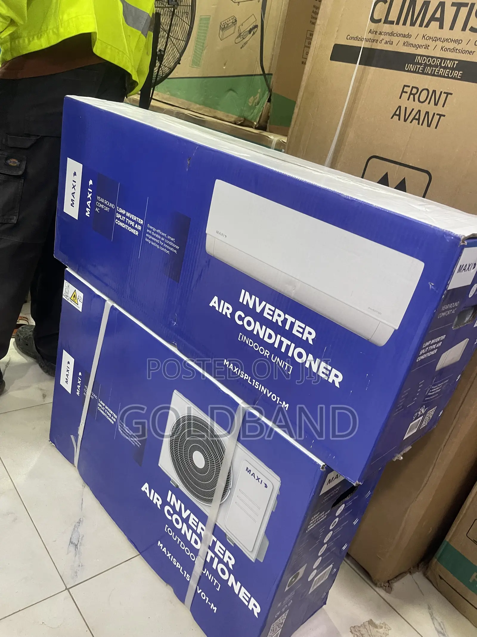 Maxi 1.5HP Air Conditioner With Complete Installation Kit