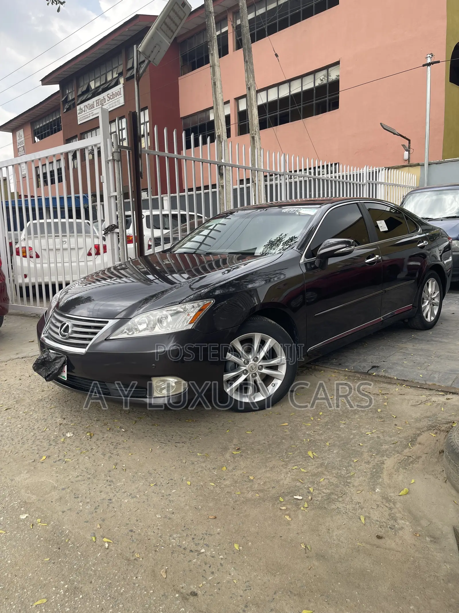 Lexus ES 350 2011 Brown