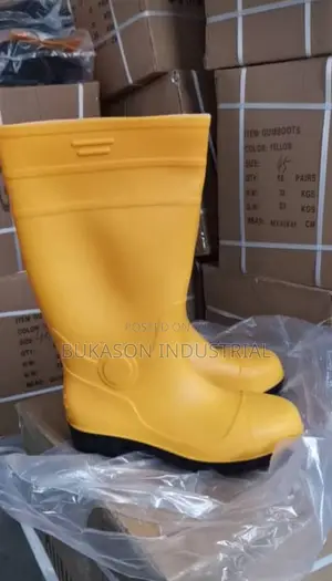 Wholesale Safety Rain Boots – Bulk Steel Toe Gumboots Supply