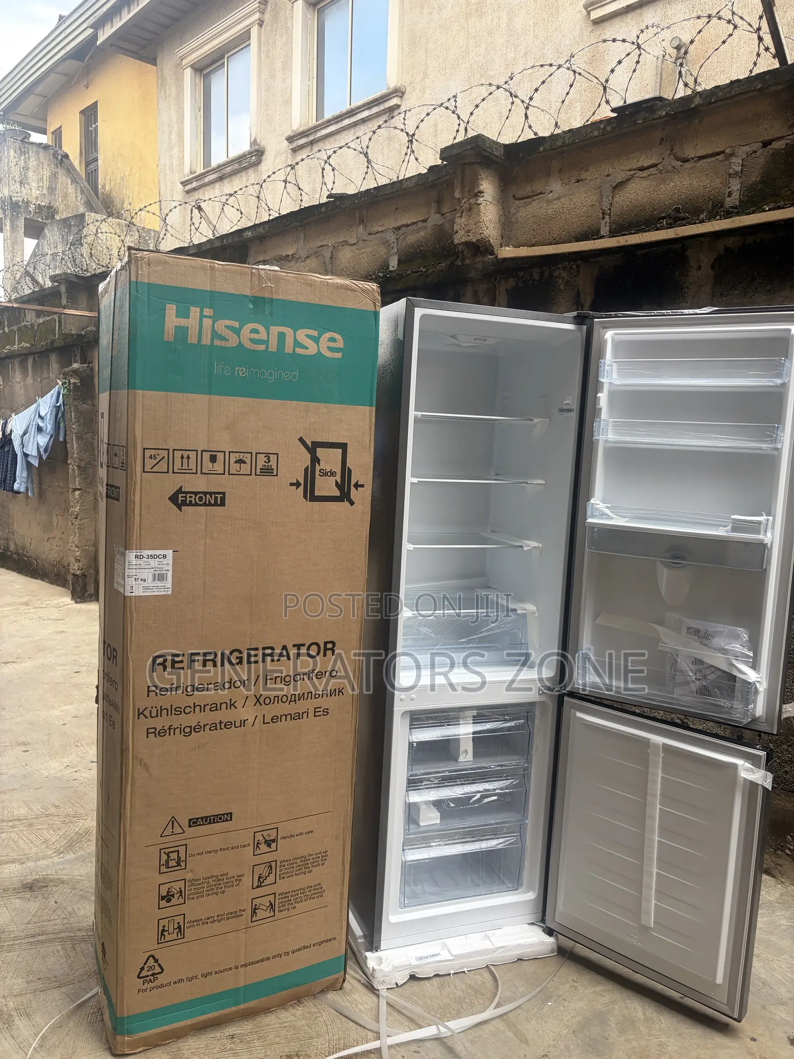 Hisense 264L Refrigerator With Water Dispenser for Online Purchase