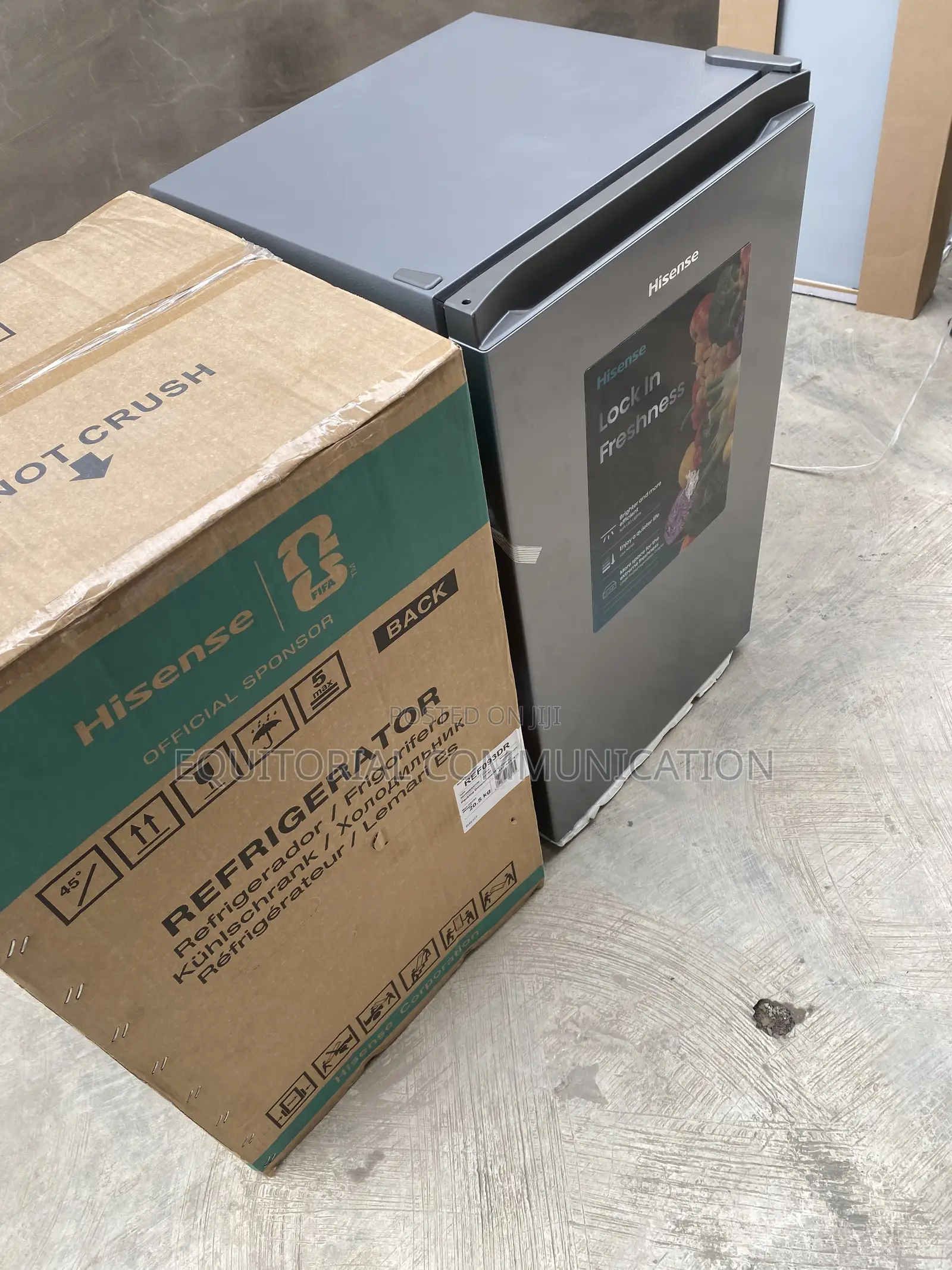 Hisense REF093DR 90L Top Freezer Refrigerator