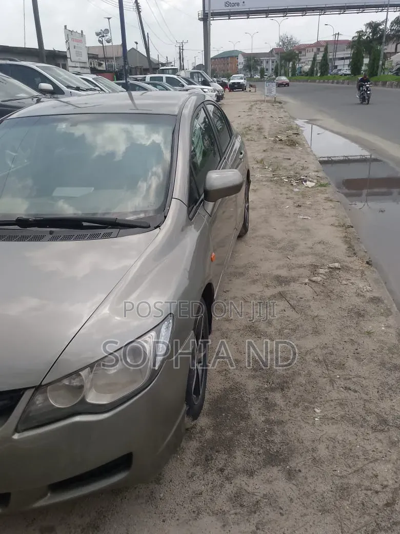 Honda Civic 2008 Gray