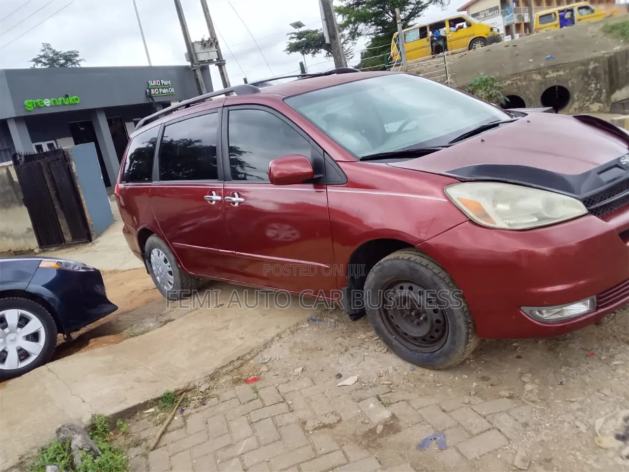 Toyota Sienna 2006 Red