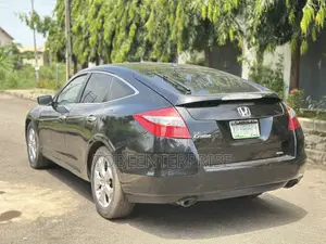 Honda Crosstour 2010 Black