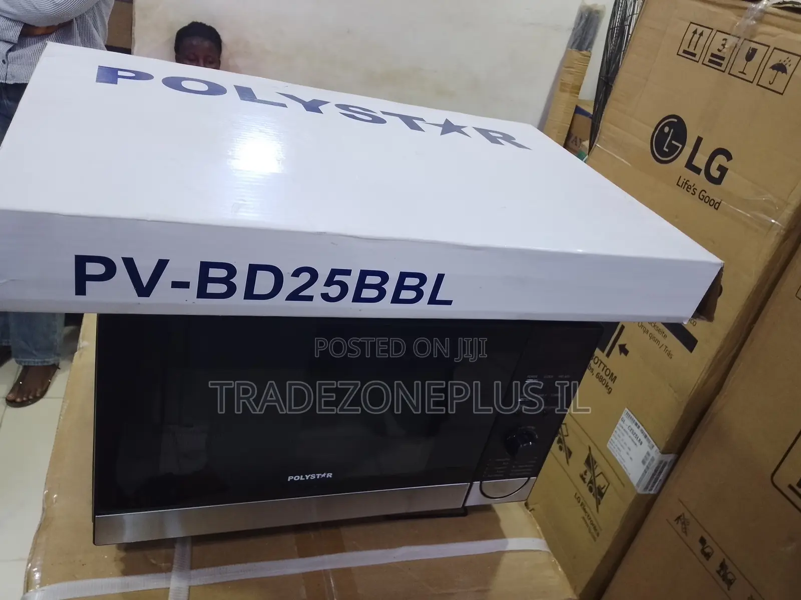 Polystar PV-BD25BBL With Stylish Black Finish
