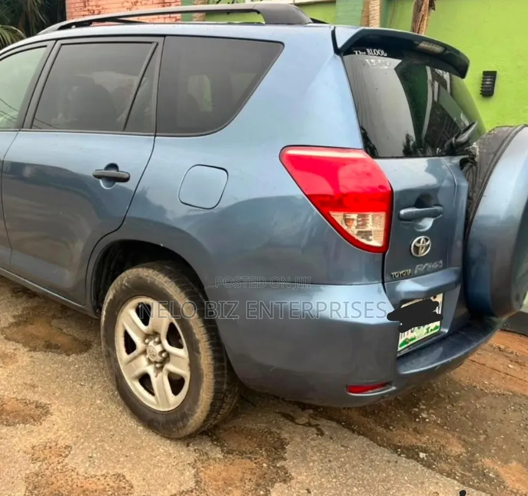 Toyota RAV4 2007 Blue
