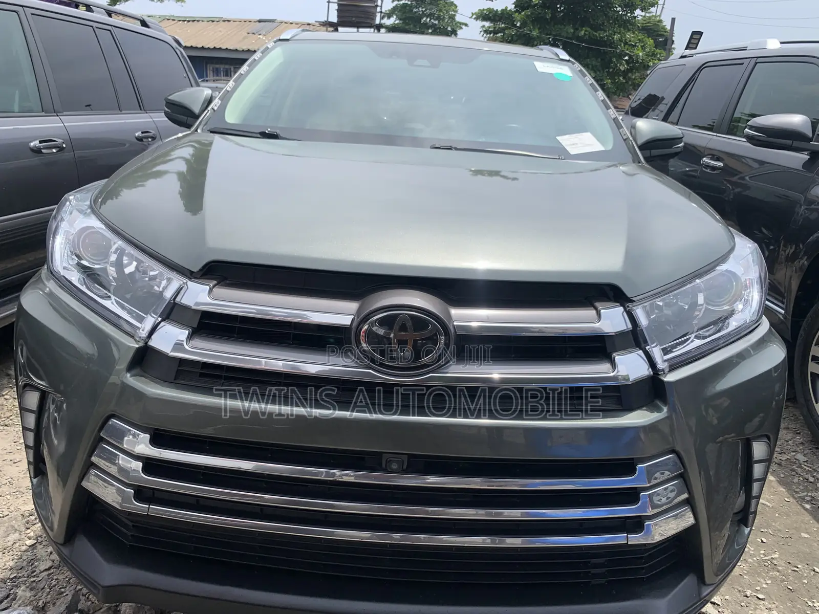Toyota Highlander Limited 2019 Green
