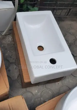 Hanging White Wash Hand Basin for Small Space Bathrooms
