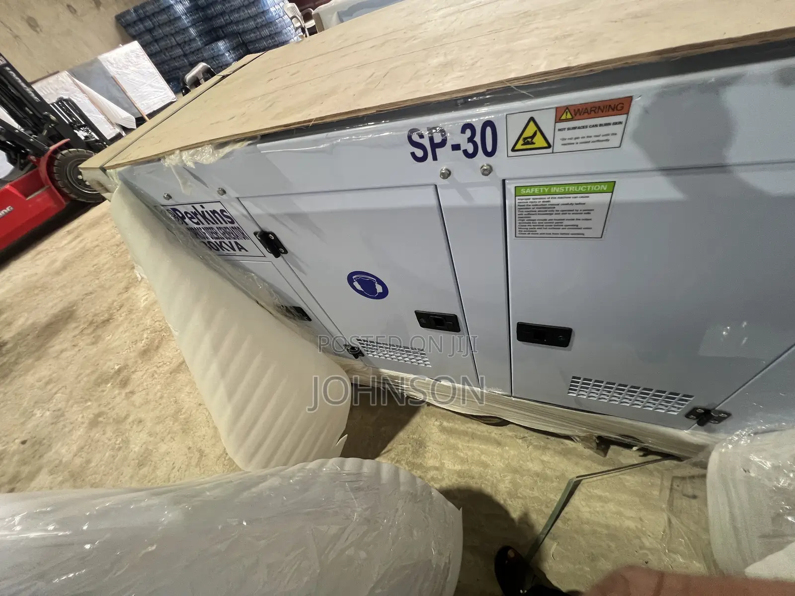 30kva Brand New UKPerkins Soundproof Diesel Generator 100% Copper 