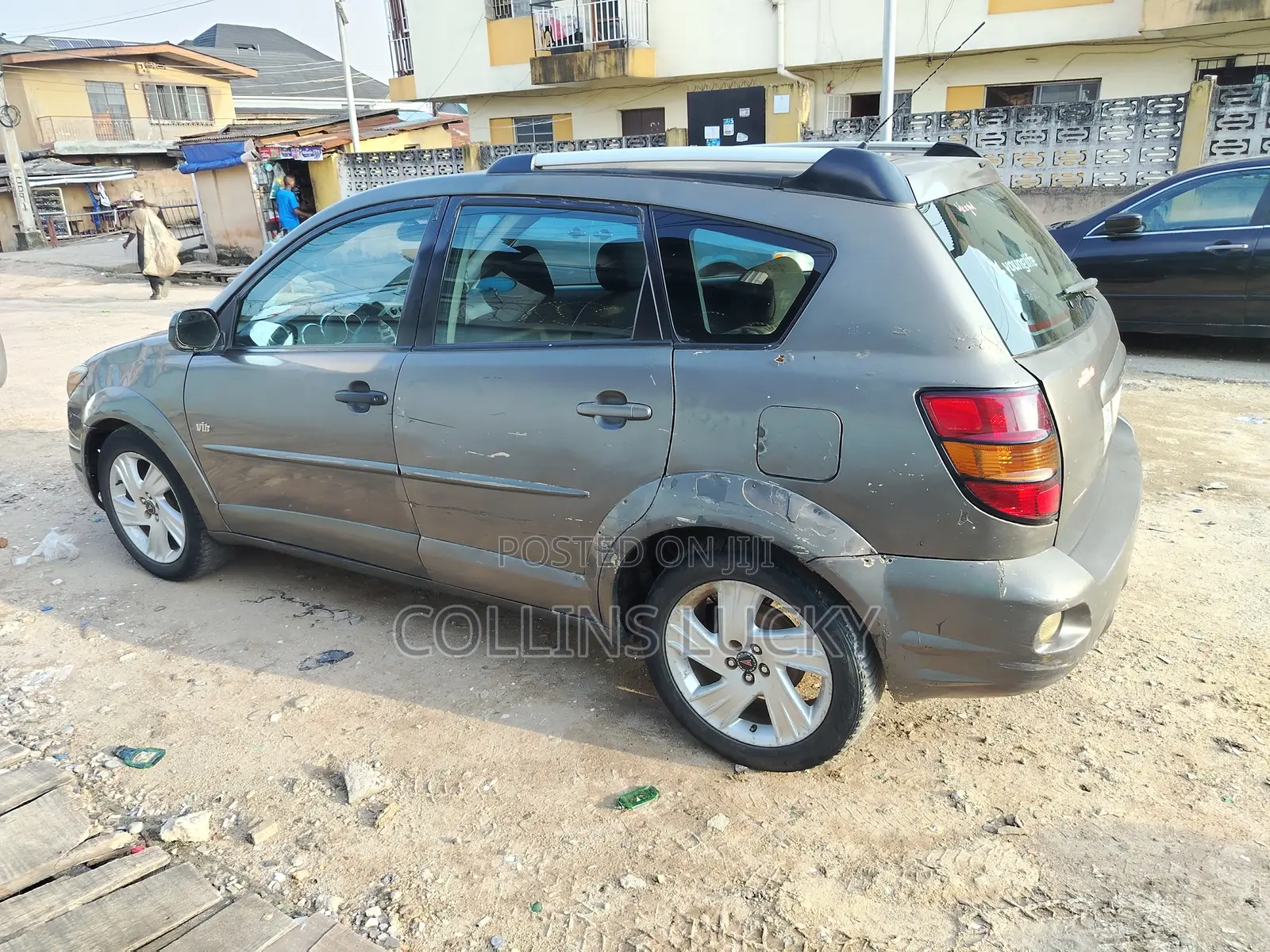 Pontiac Vibe 2005 Gray