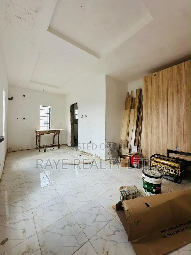 4bdrm Duplex in Magodo for sale