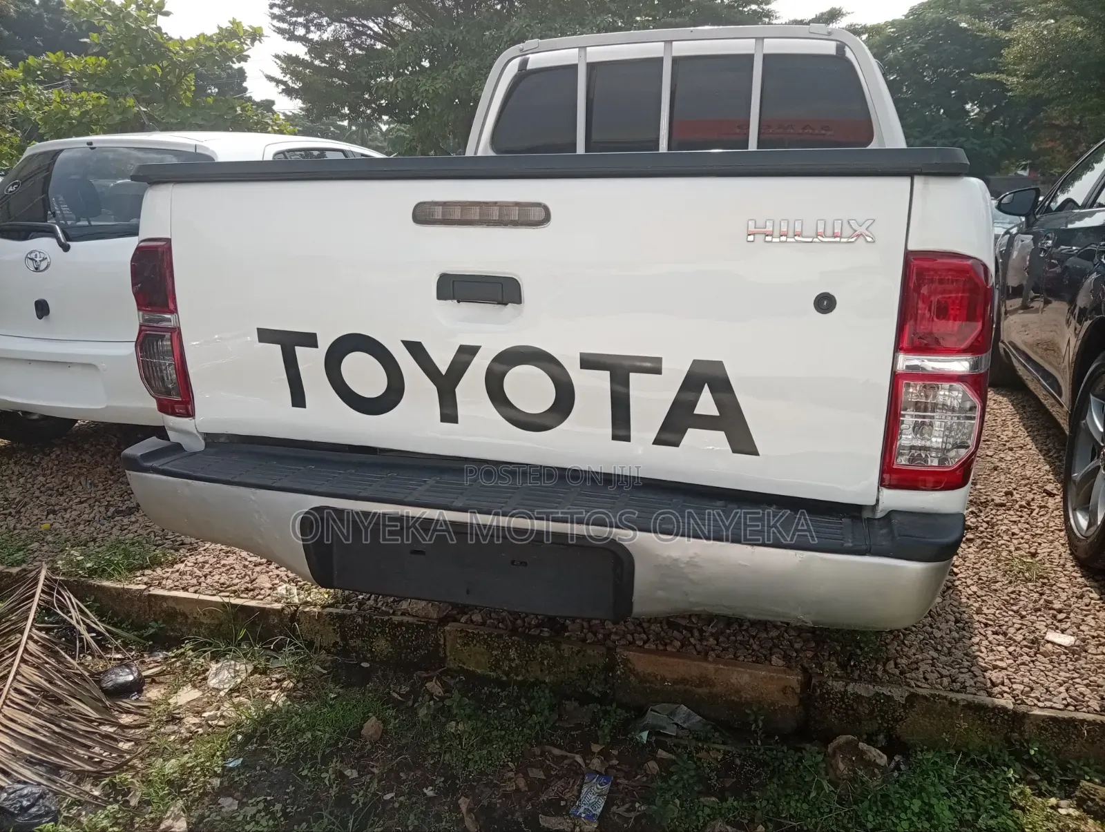 Toyota Hilux 2013 White