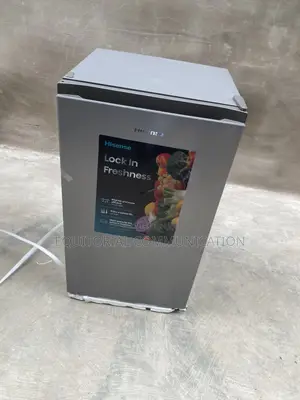 Hisense 90-Litre Compact Fridge With Upper Freezer REF093DR