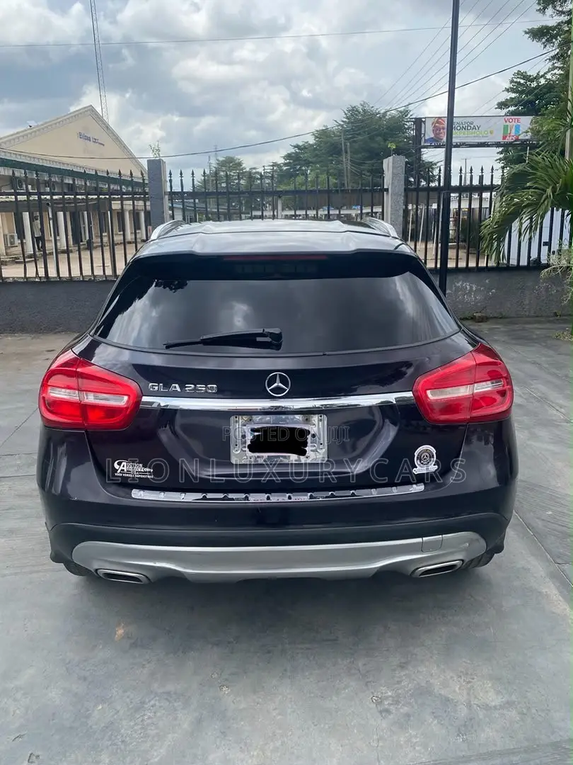 Mercedes-Benz GLA-Class 2017 Black