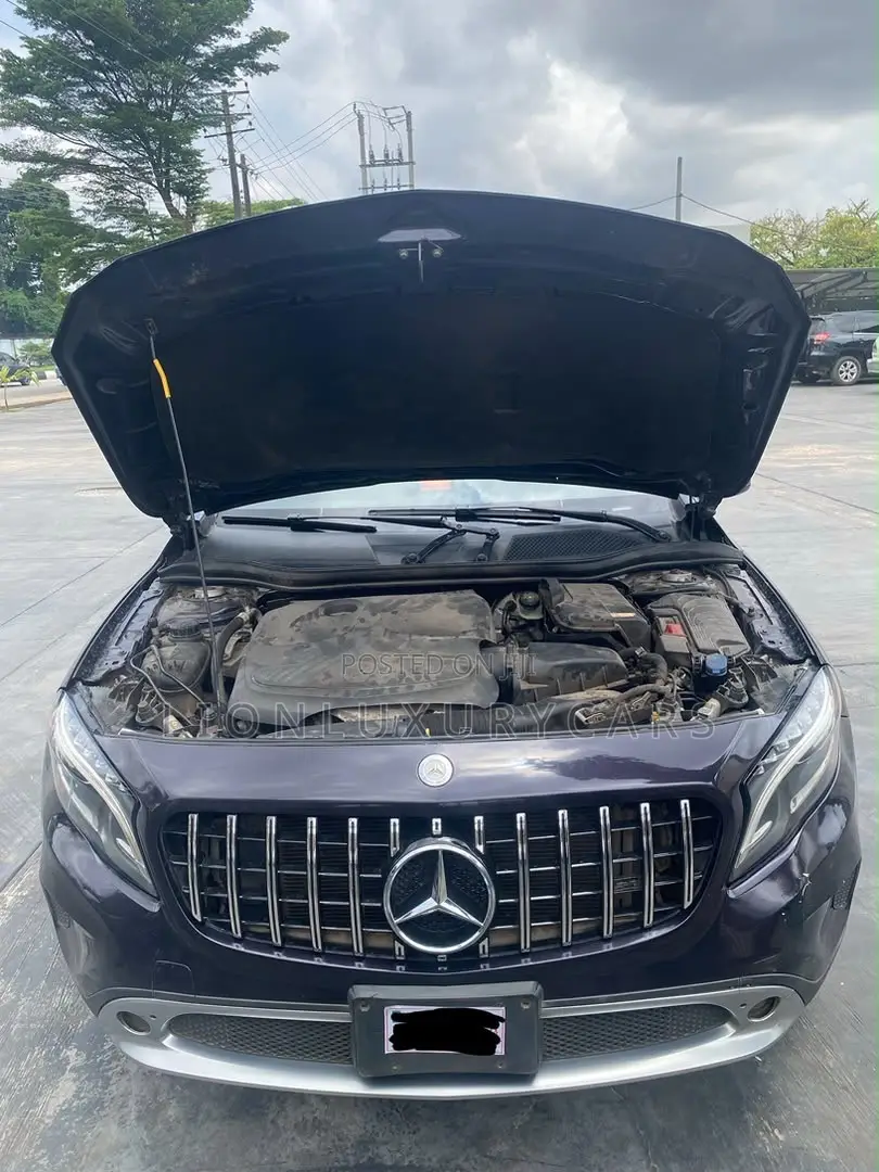 Mercedes-Benz GLA-Class 2017 Black