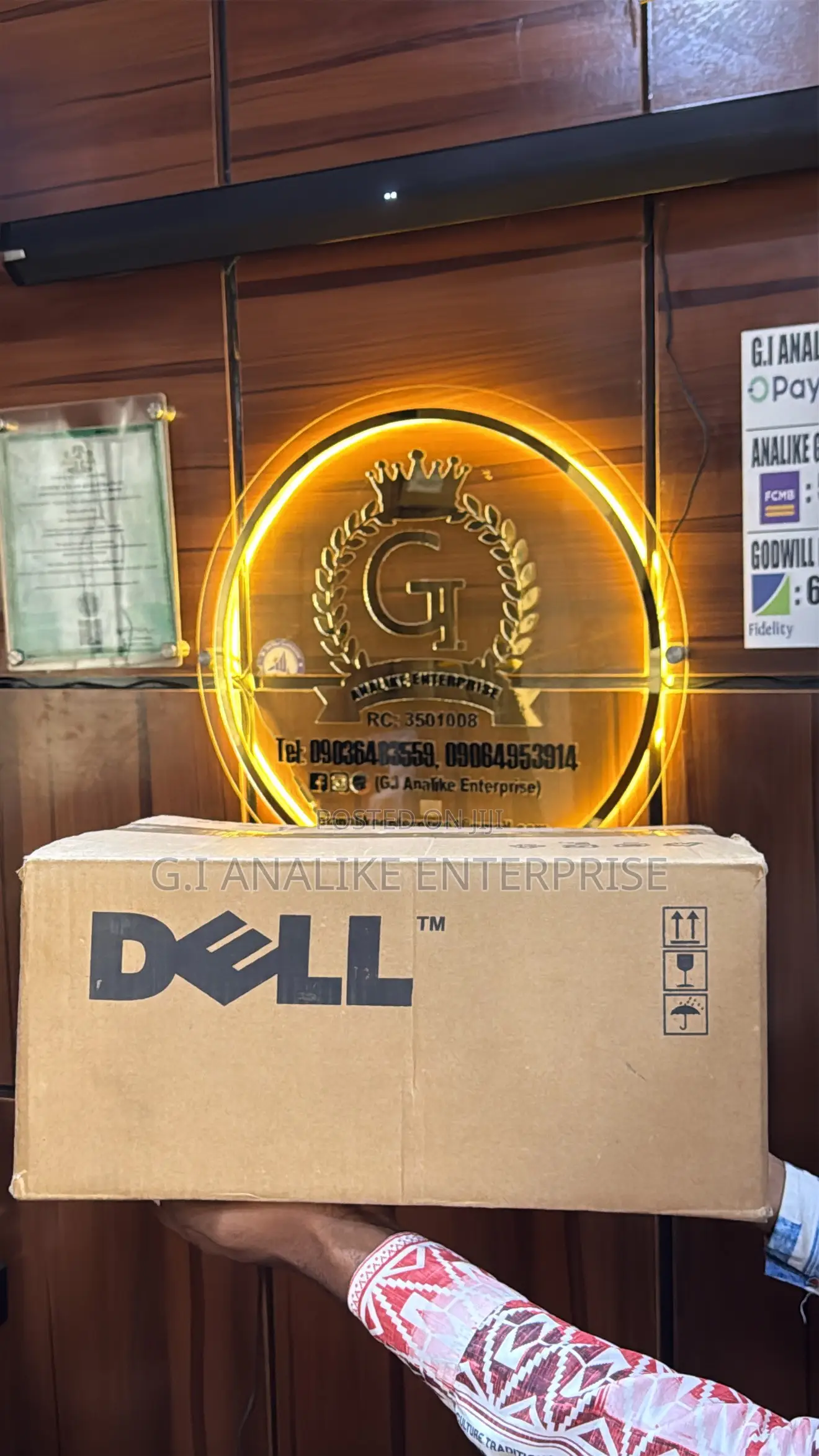 Dell 1550 3D 3800 ANSI Lumens DLP XGA Projector - Black