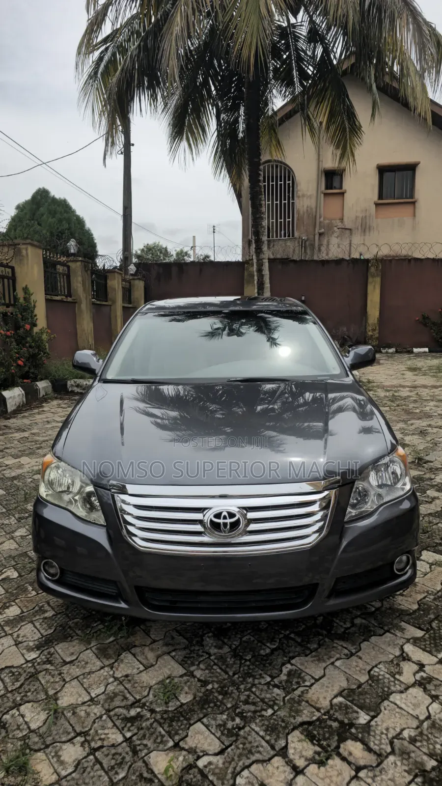Toyota Avalon Limited 2010 Gray