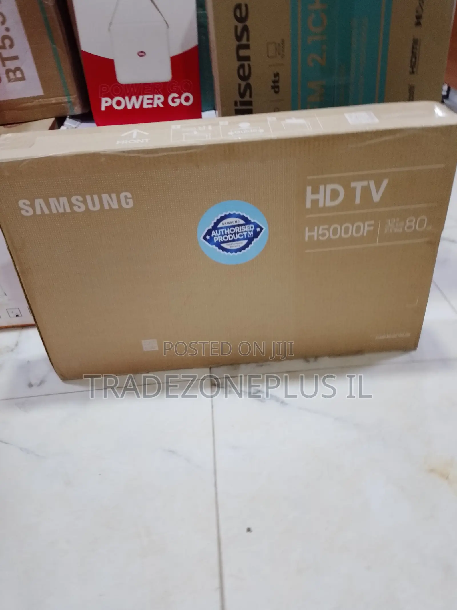 32-Inch HD Television for Contemporary Home Interiors