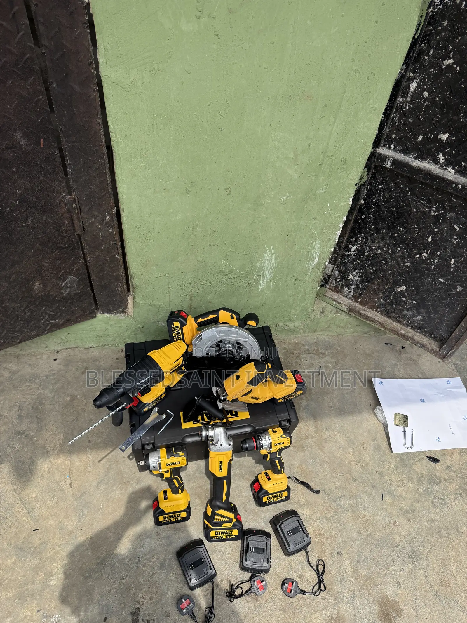 Dewalt Cordless 6in1 Brushless Power Tools Set Set 280v