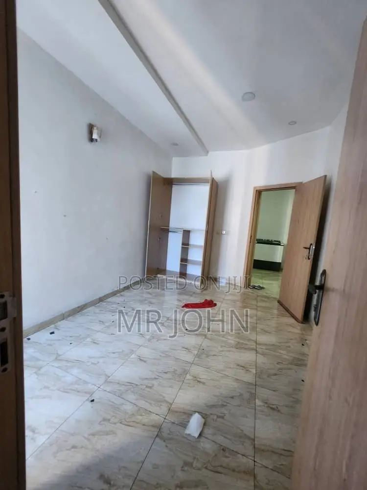 1bdrm Shared Apartment in Orchid Royal Pine, Lekki for rent
