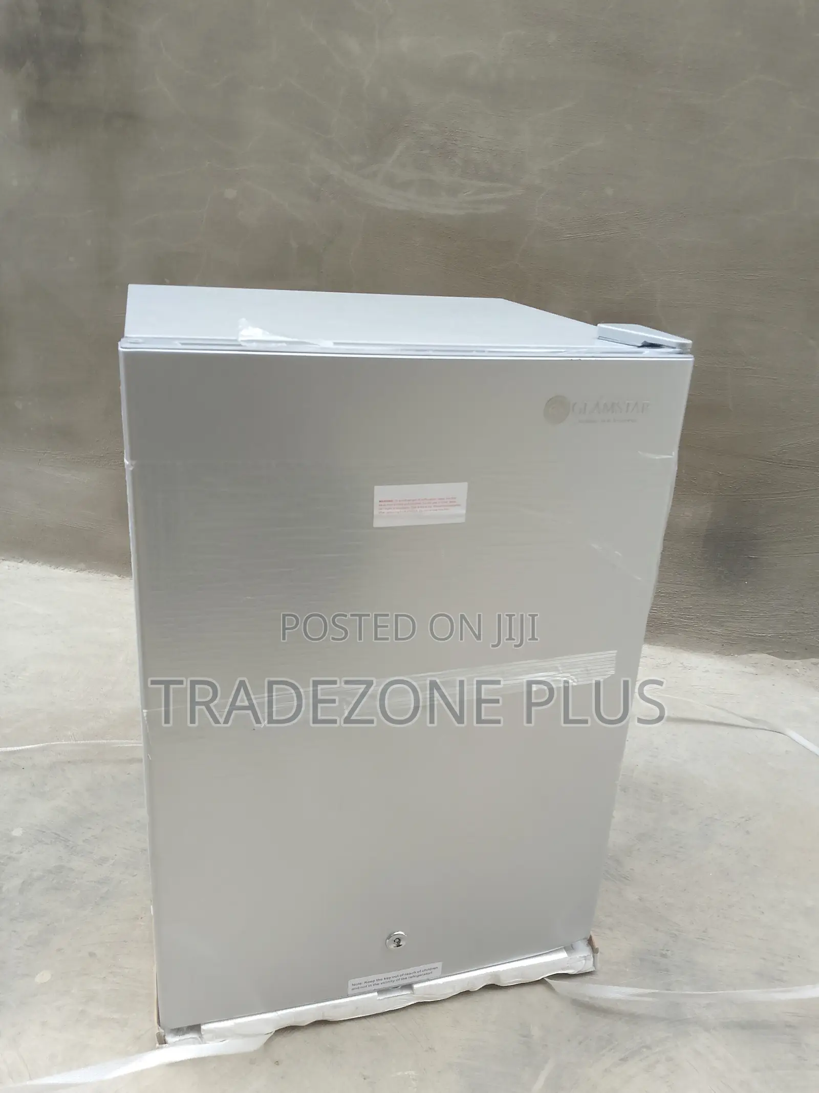 Glamstar Refrigerator 69L – Model GFR-90S-E for Sale