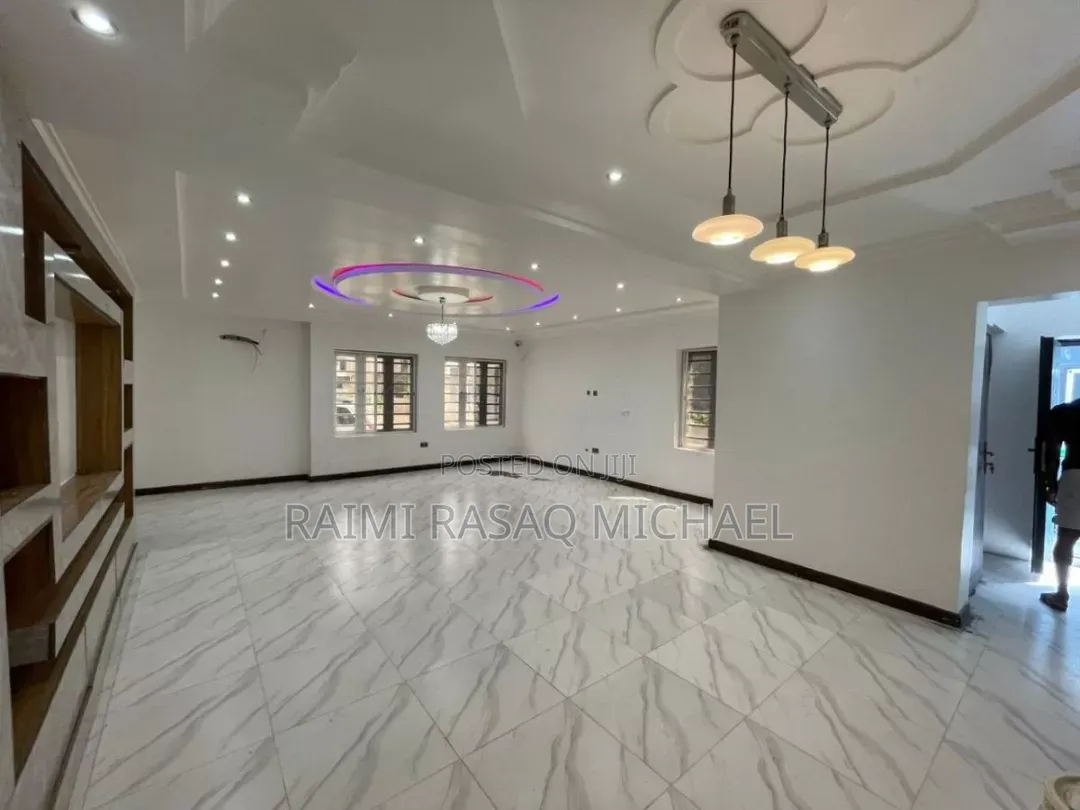 Furnished 5bdrm Duplex in Oribanwa Phase2, Awoyaya for rent