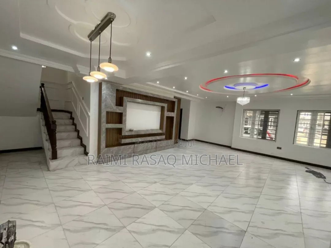 Furnished 5bdrm Duplex in Oribanwa Phase2, Awoyaya for rent