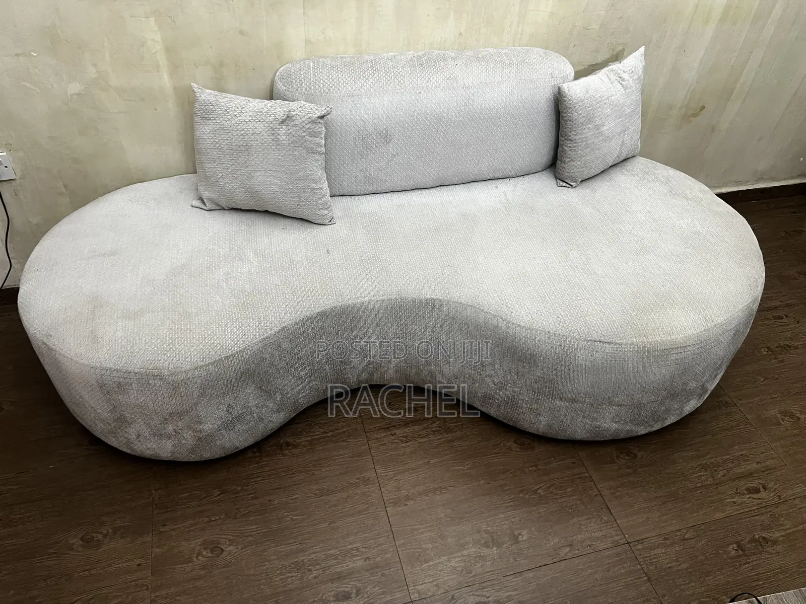 1 Month Old Couch Set . Exactly as Seen Very Fashionable and Quality