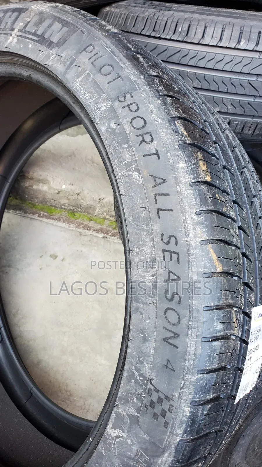 ​ Brand New Michelin Pilot Sport All Season 4 (285/40 R23) 