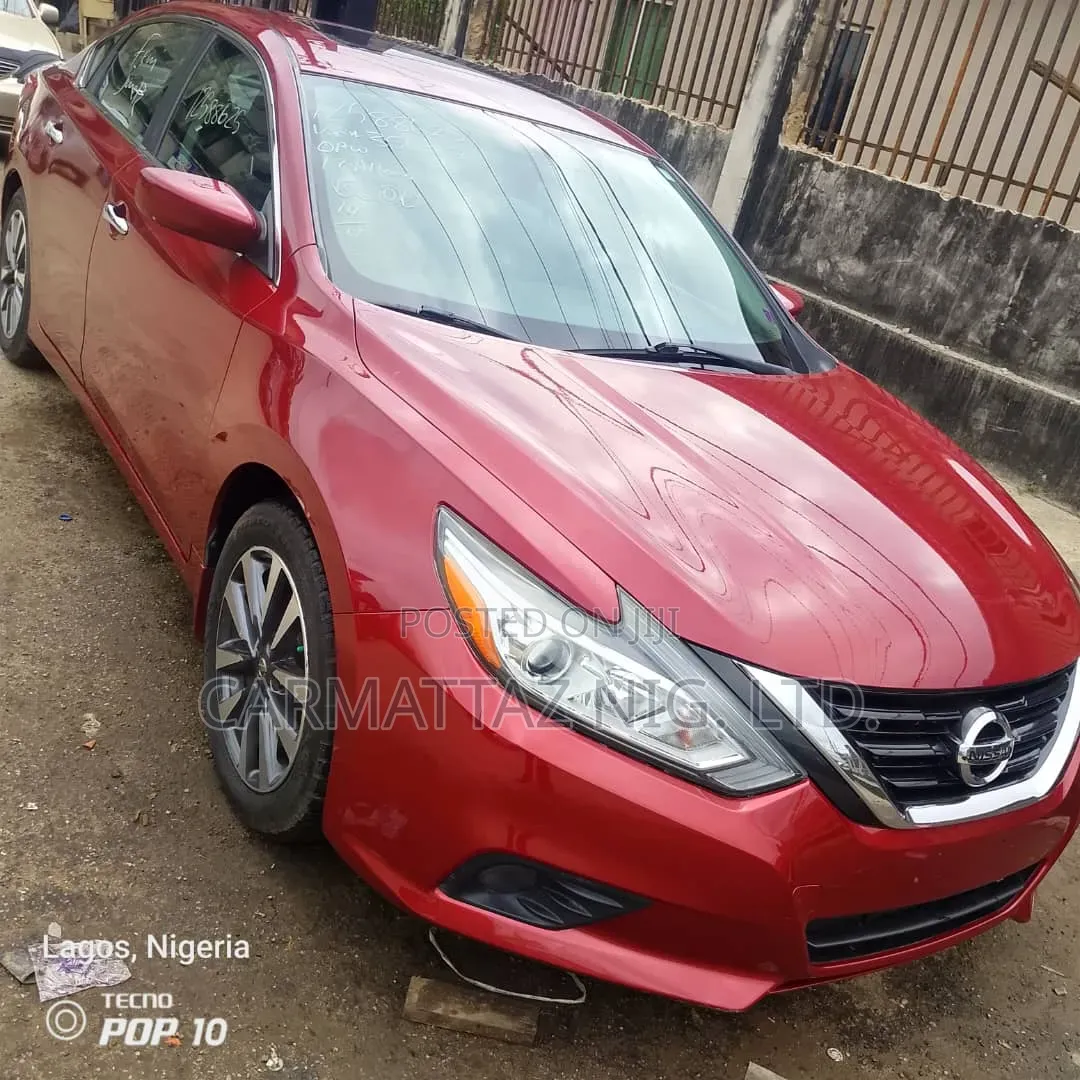 Nissan Altima 2.5 SV 2017.5 2017 Red