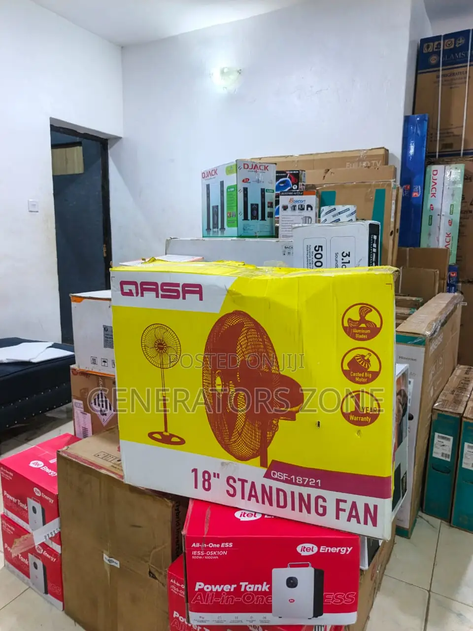 QASA QSF-18721 Aluminium Blade Indoor Pedestal Fan