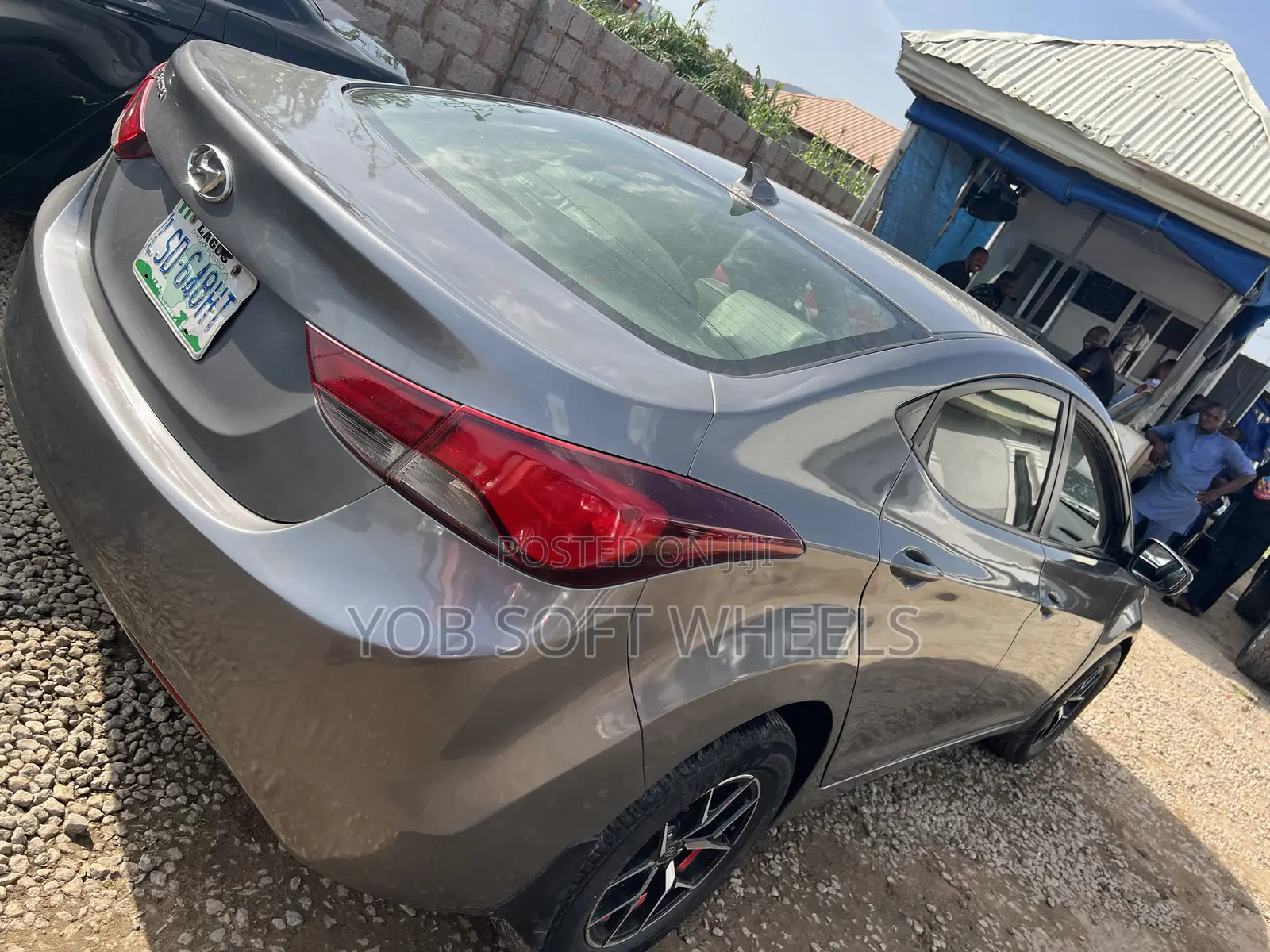 Hyundai Elantra Limited 2012 Gray