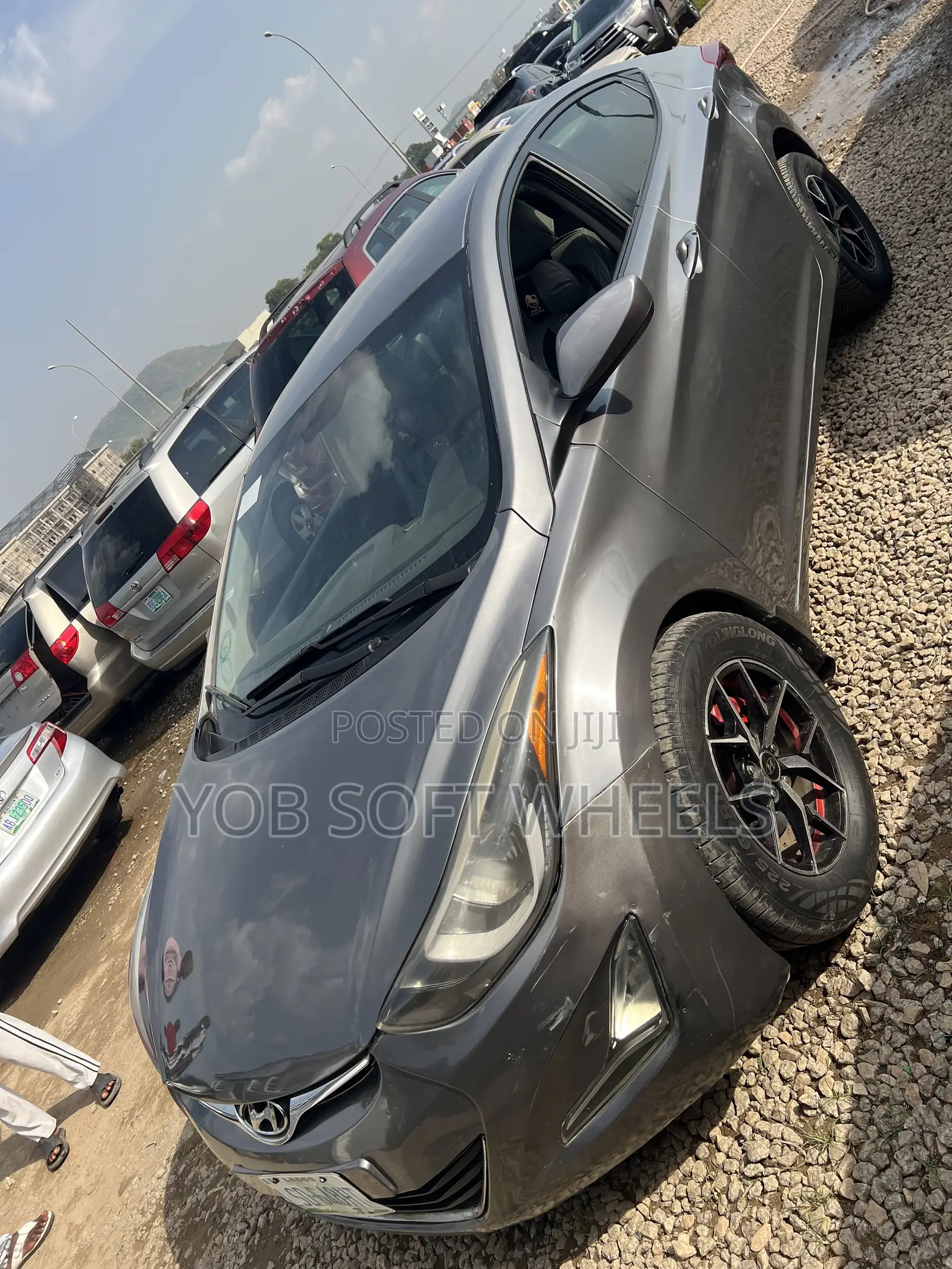 Hyundai Elantra Limited 2012 Gray
