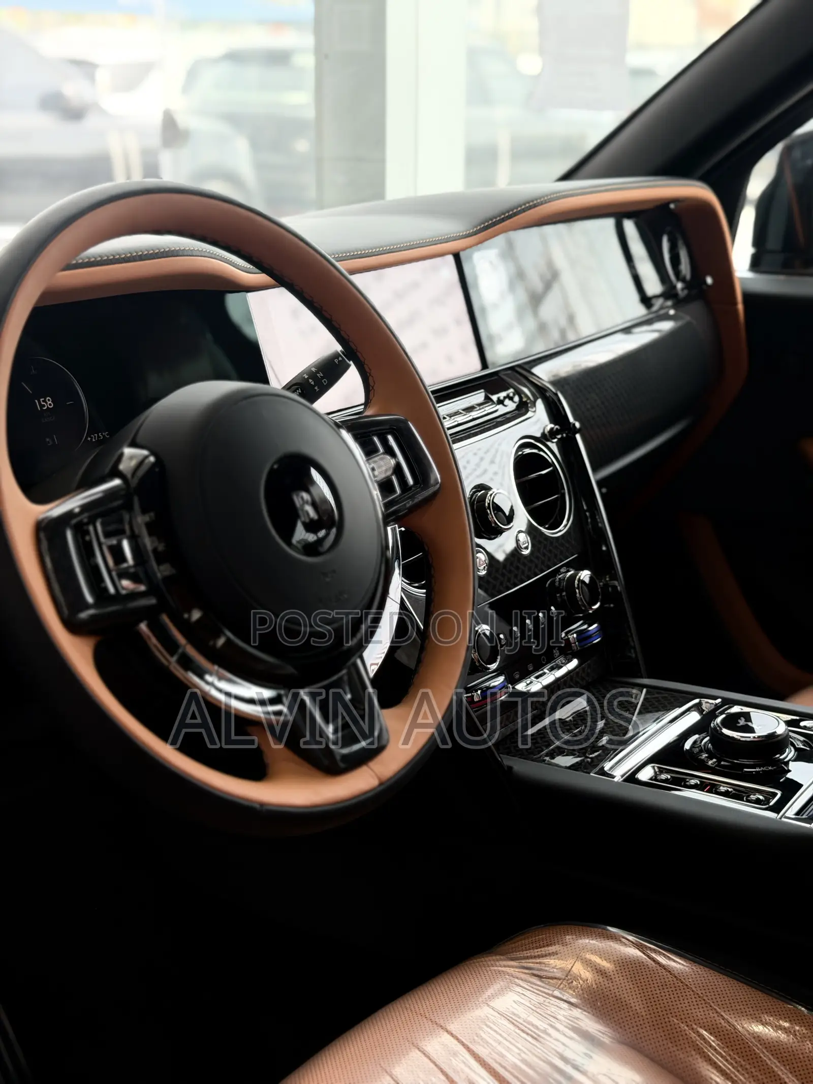New Rolls-Royce Cullinan Black Badge 2026 Black