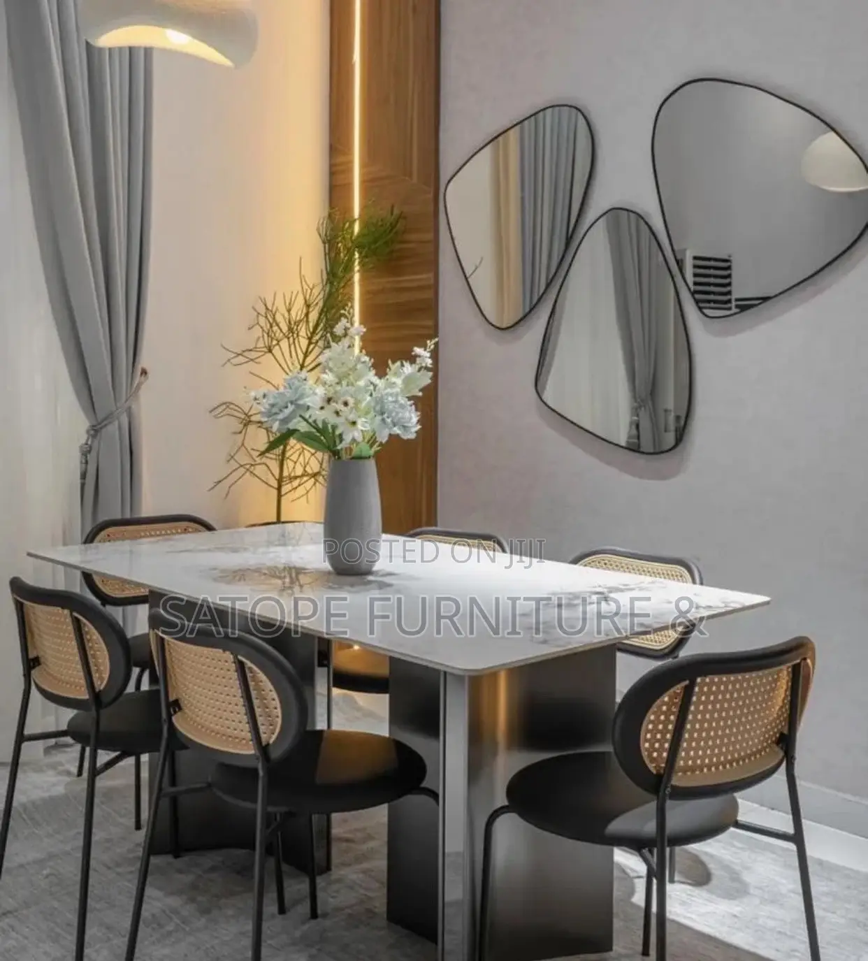 Quality Dining Set