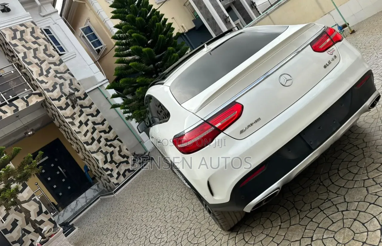 Mercedes-Benz GLE-Class AMG GLE 43 4MATIC 2017 White