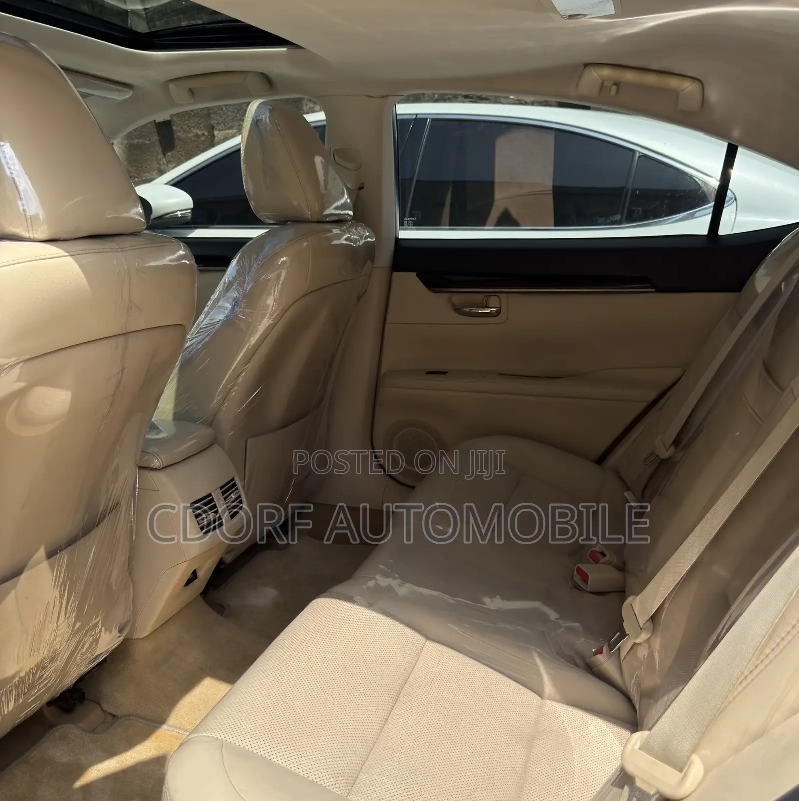 Lexus ES 350 FWD 2014 White