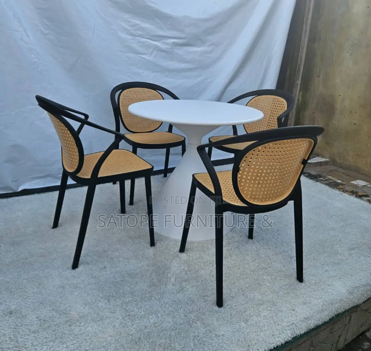 Restaurant/Dining Chairs and Table