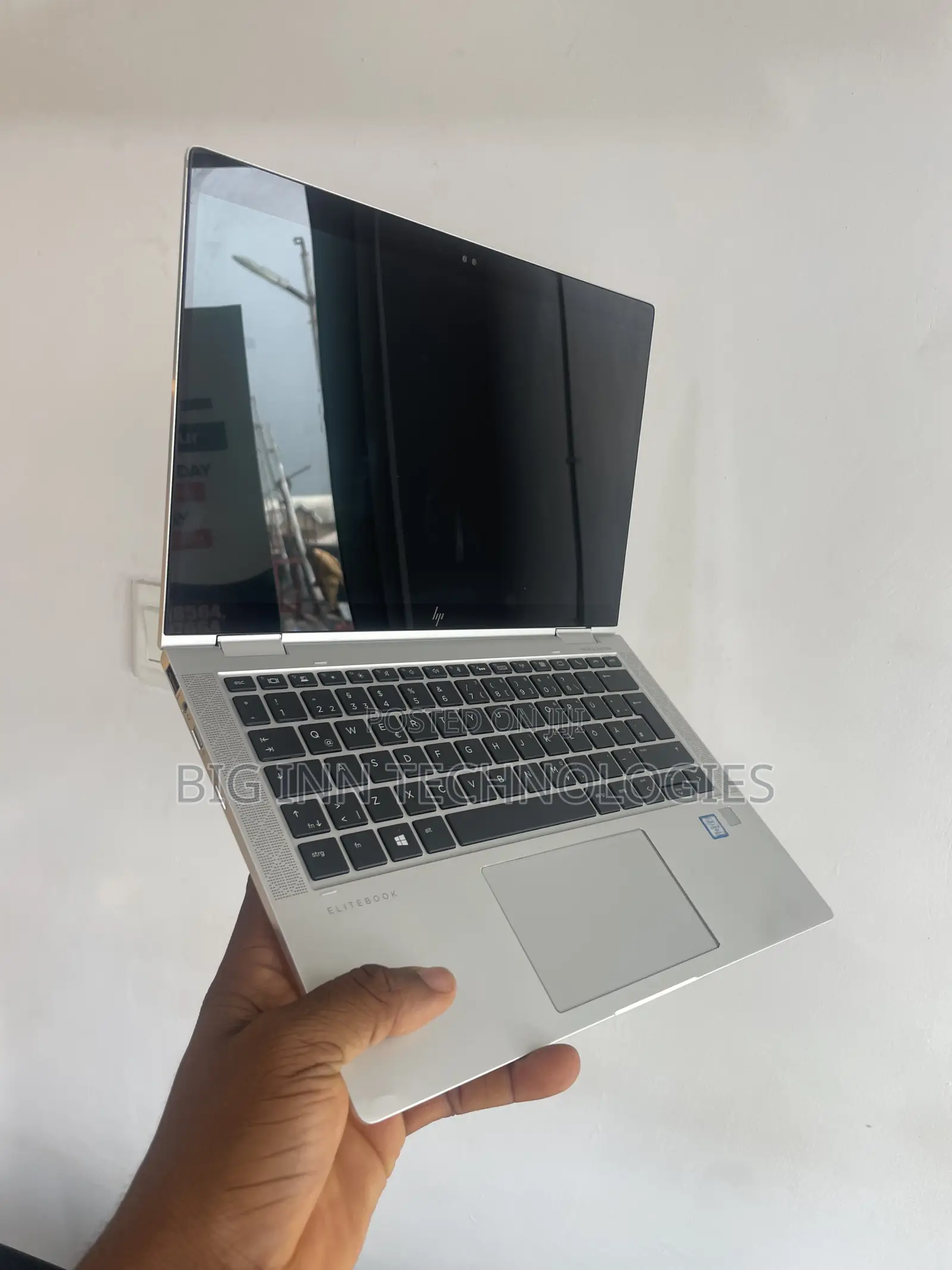Laptop HP EliteBook 1030 8GB Intel Core i5 SSD 256GB