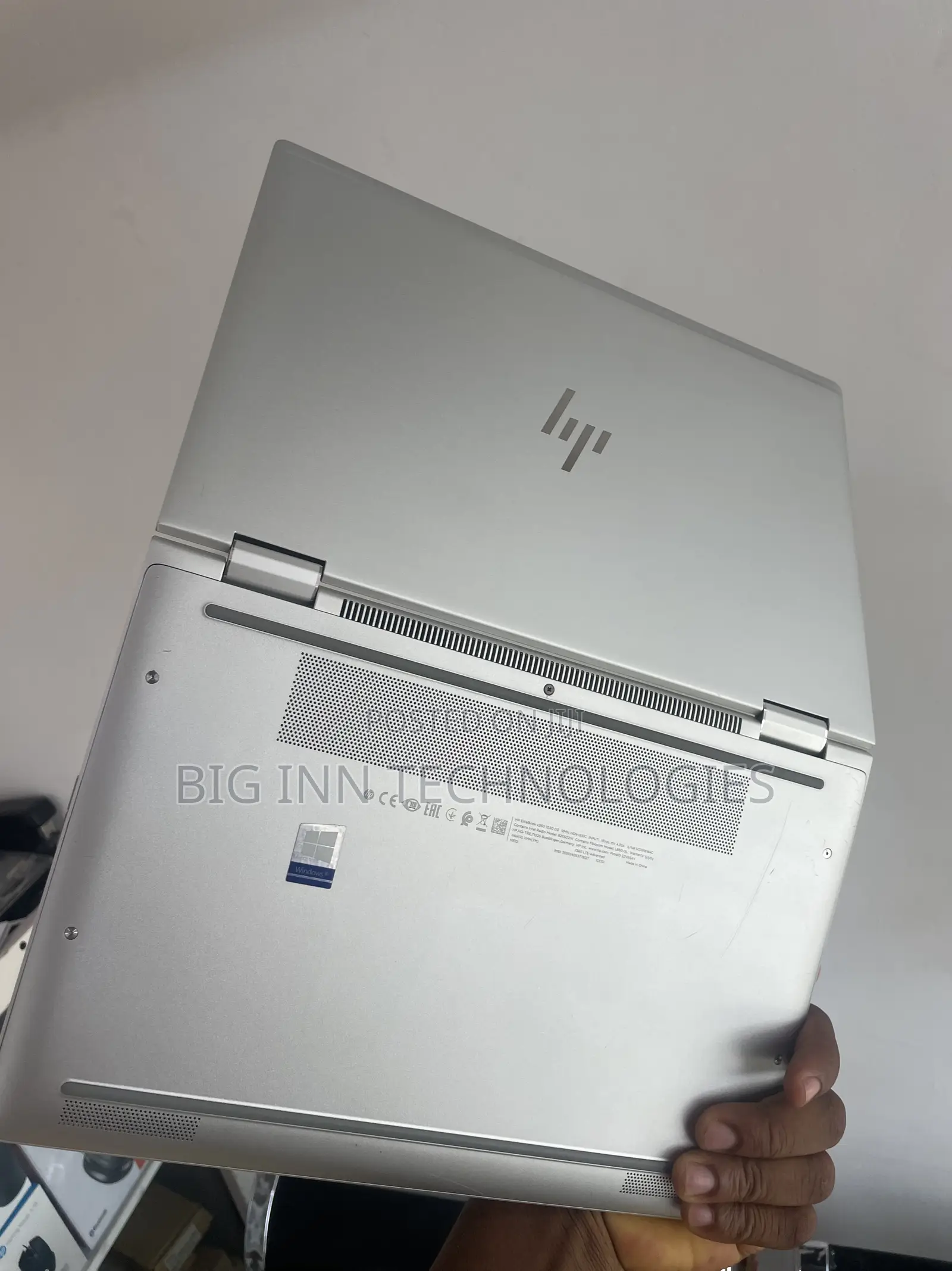 Laptop HP EliteBook 1030 8GB Intel Core i5 SSD 256GB