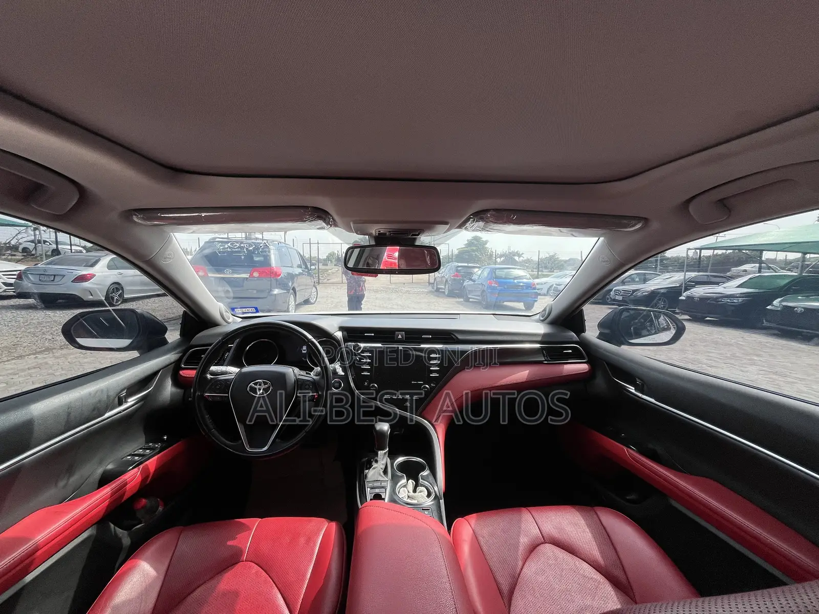 Toyota Camry XSE FWD 2020 White