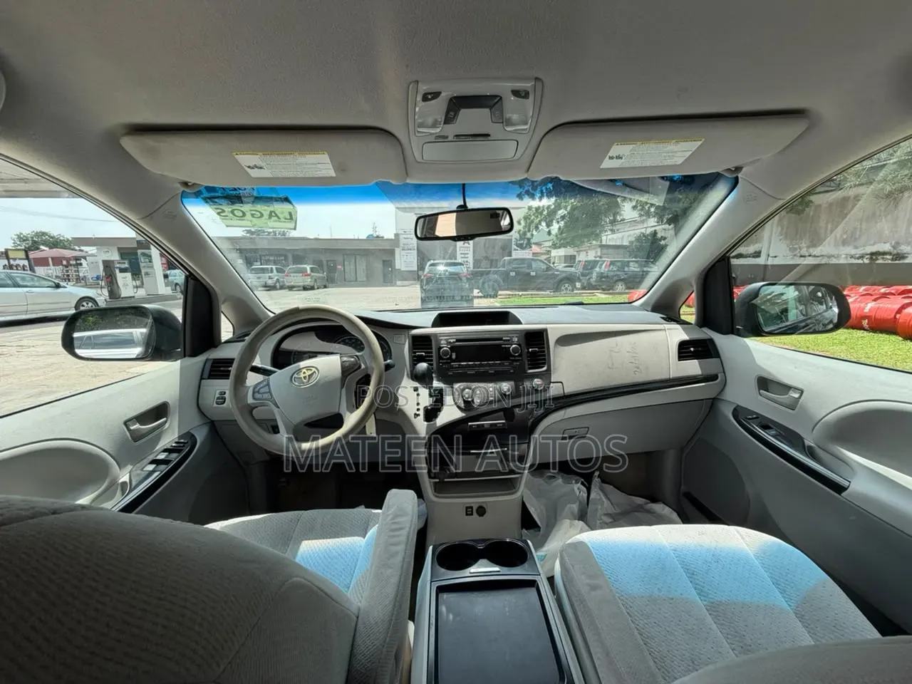 Toyota Sienna 2013 Green